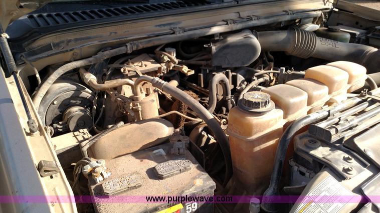 image for item L6109 2001 Ford F250 Super Duty SuperCab pickup truck