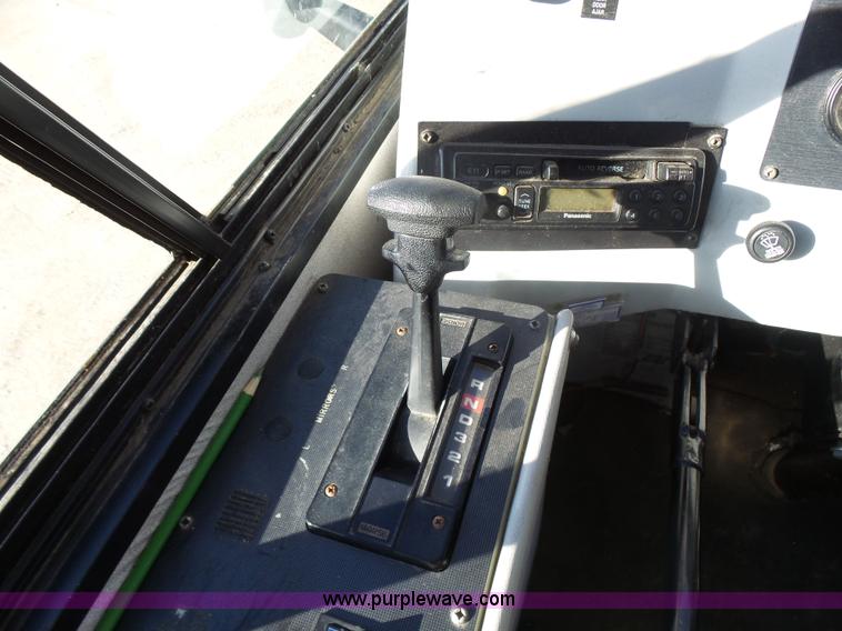 image for item L6210 1997 Freightliner Champion school bus