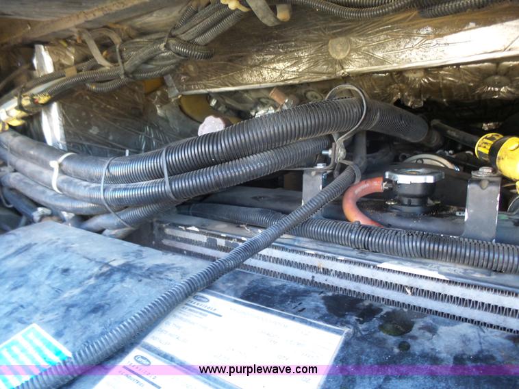 image for item L6210 1997 Freightliner Champion school bus