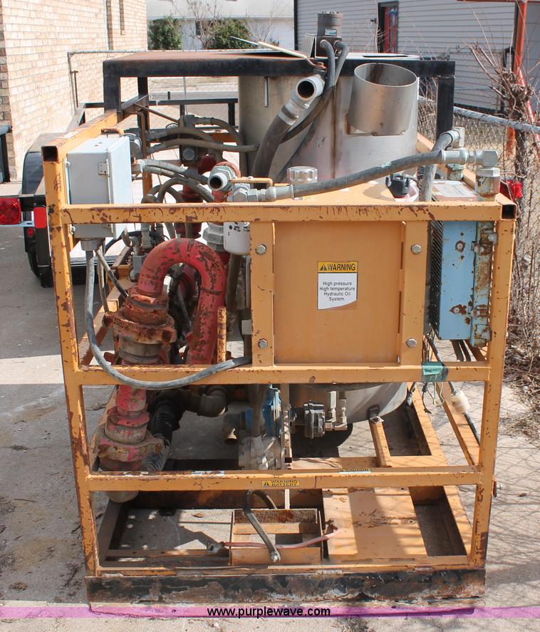 image for item L6779 Geo-loop 50-500 geothermal water well grout machine