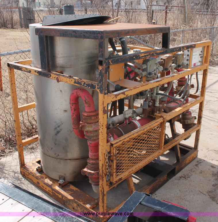 image for item L6779 Geo-loop 50-500 geothermal water well grout machine