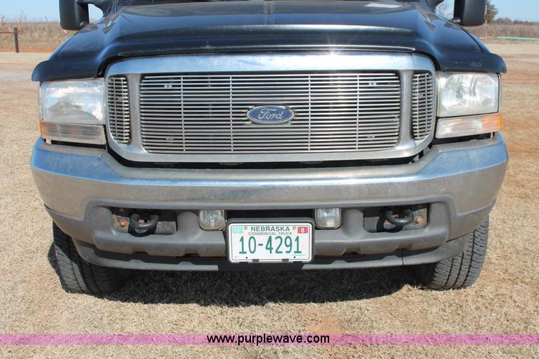 image for item L6785 2003 Ford F250 Super Duty Lariat SuperCab pickup truck