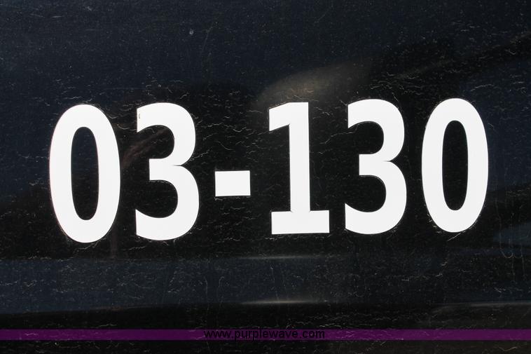 image for item L6785 2003 Ford F250 Super Duty Lariat SuperCab pickup truck