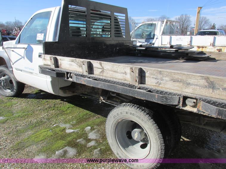image for item L7005 1998 Chevrolet 3500 flatbed pickup truck