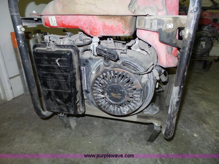 image for item L7028 Honda EB5000 generator