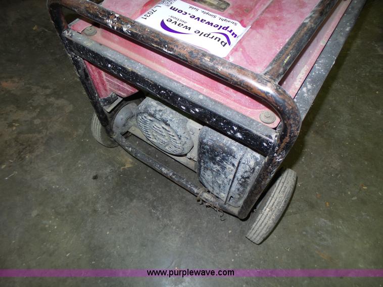 image for item L7031 Honda EB5000 generator