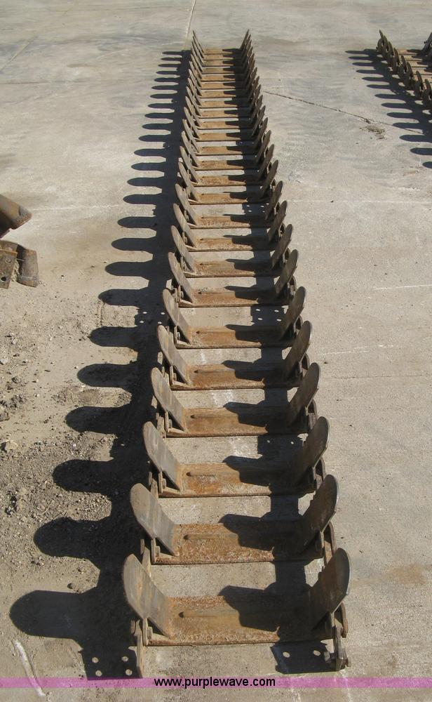 image for item BP9625 Loegering tire crawlers