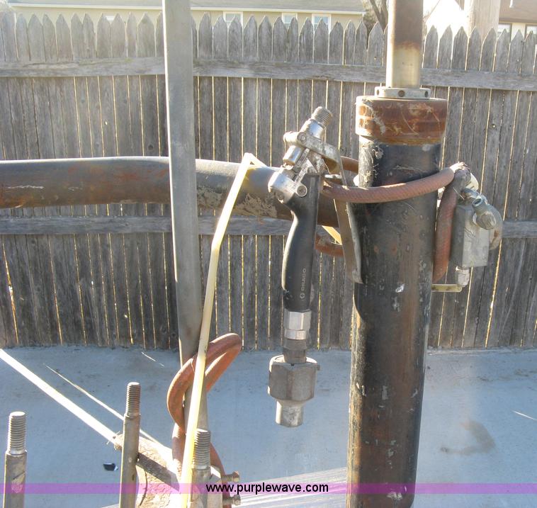 image for item BP9635 Graco sealant barrel pump applicator