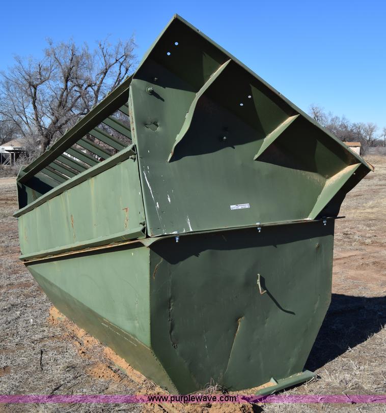 image for item BW9297 Grizzly hopper