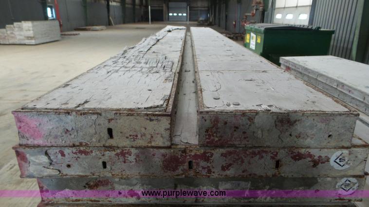 image for item F1118 Assorted concrete forms