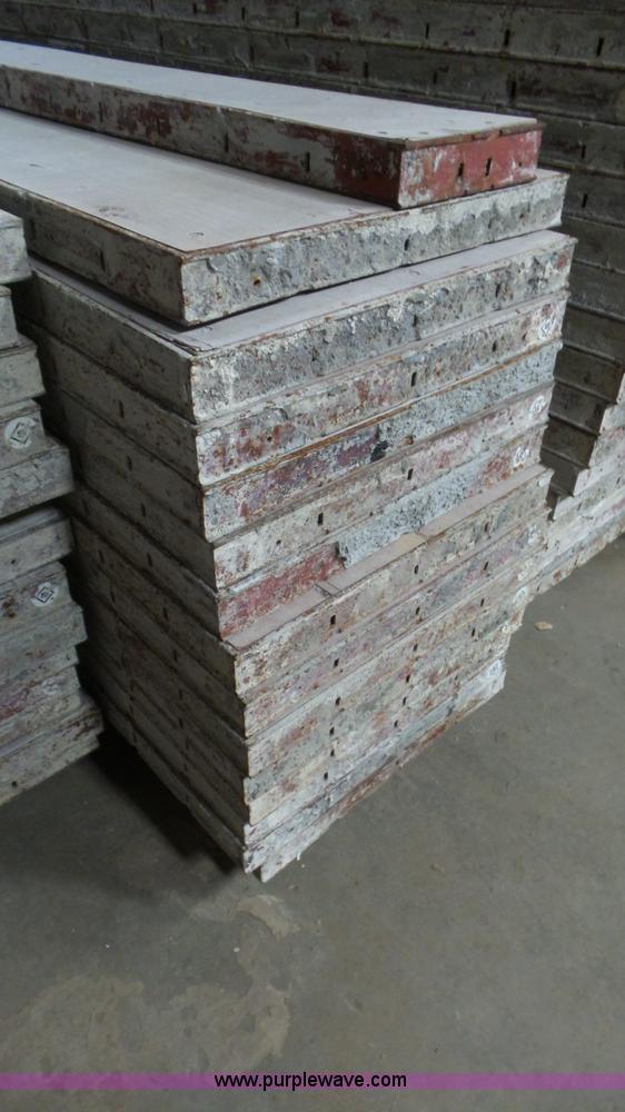 image for item F1118 Assorted concrete forms