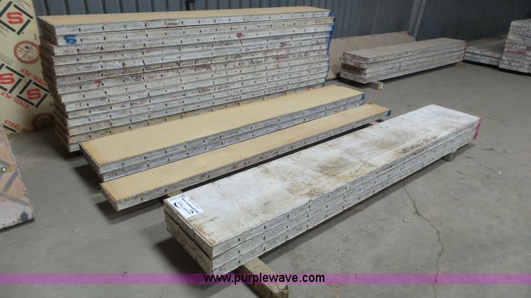 image for item F1118 Assorted concrete forms