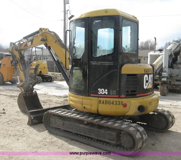 image for item J2925 2006 Caterpillar 304CR compact excavator