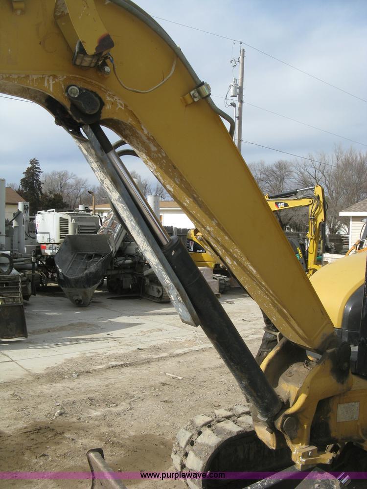 image for item J2925 2006 Caterpillar 304CR compact excavator