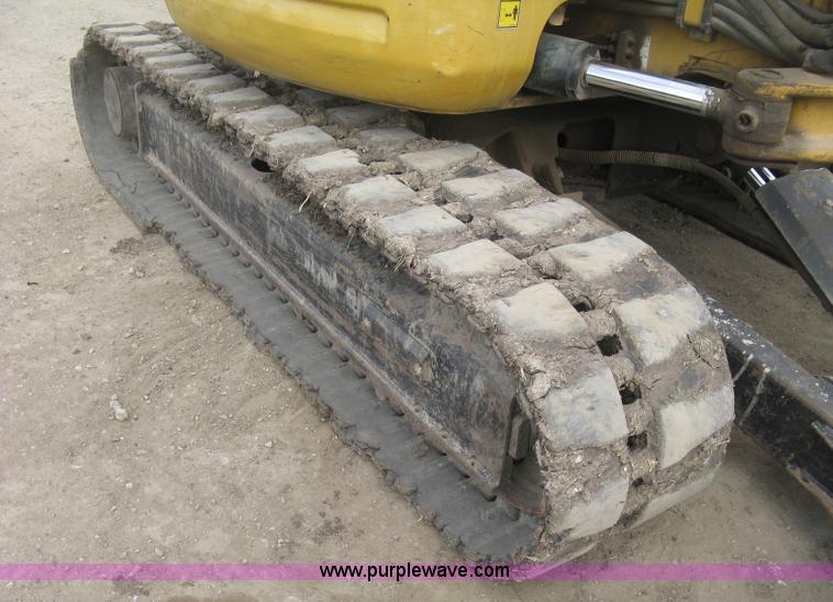 image for item J2925 2006 Caterpillar 304CR compact excavator