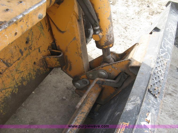 image for item J2926 2008 Case 440 Series 3 skid steer