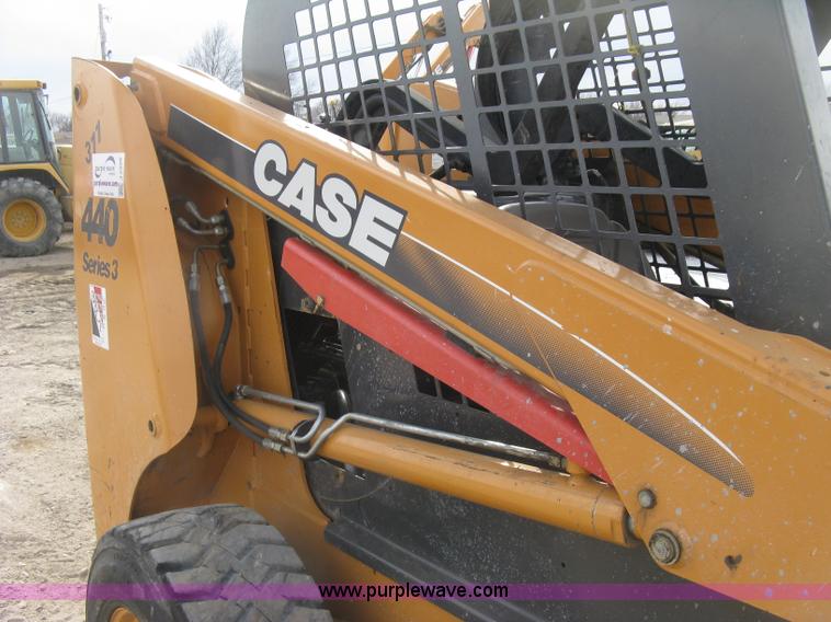 image for item J2926 2008 Case 440 Series 3 skid steer