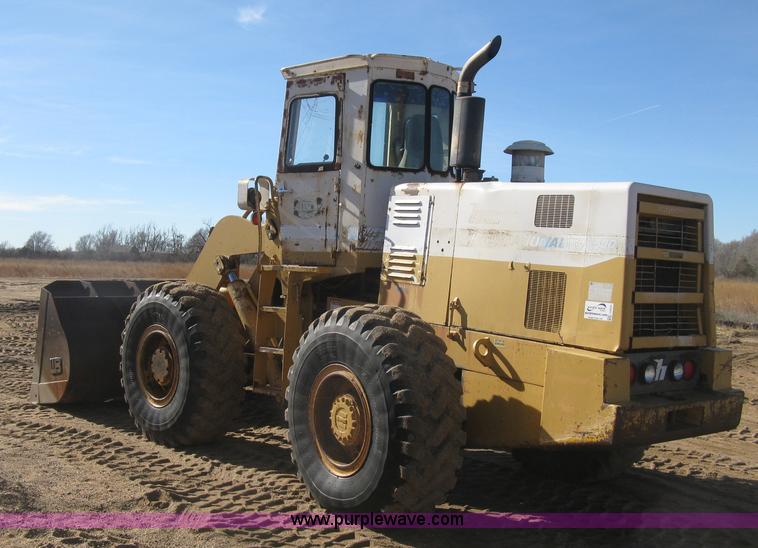 image for item J2933 International 530 wheel loader