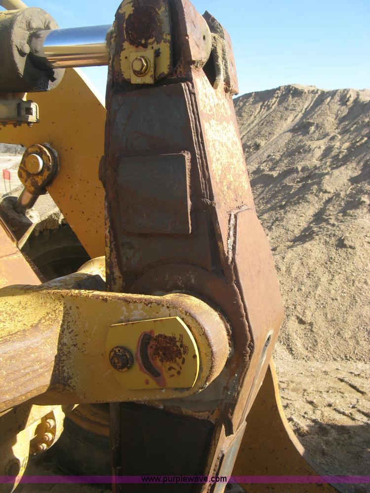 image for item J2933 International 530 wheel loader