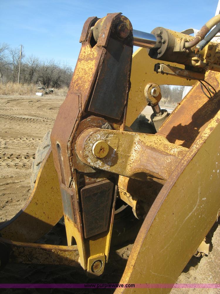 image for item J2933 International 530 wheel loader