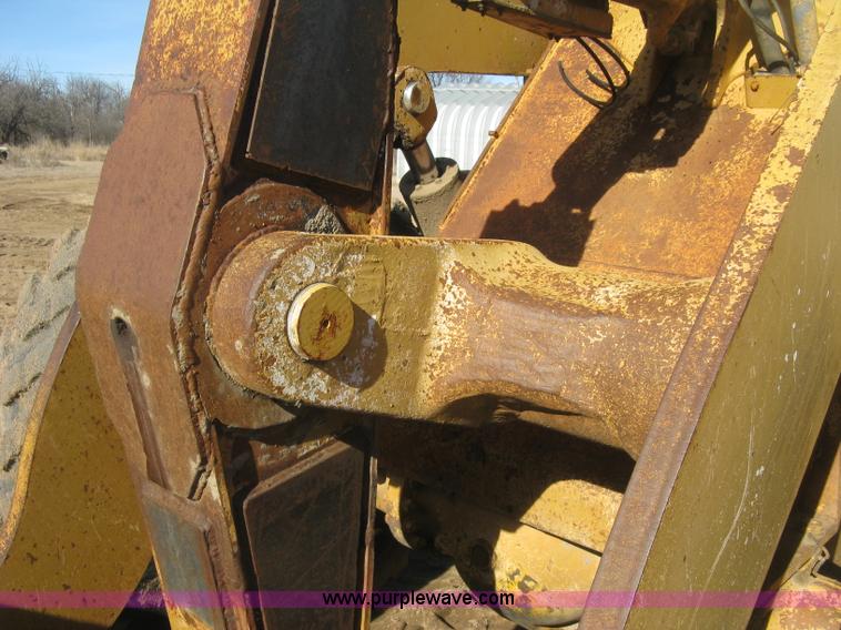 image for item J2933 International 530 wheel loader