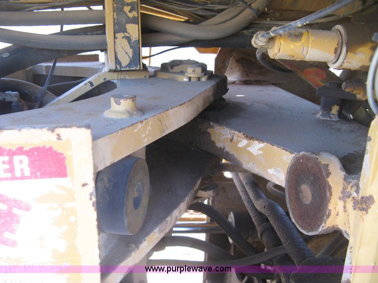 image for item J2933 International 530 wheel loader