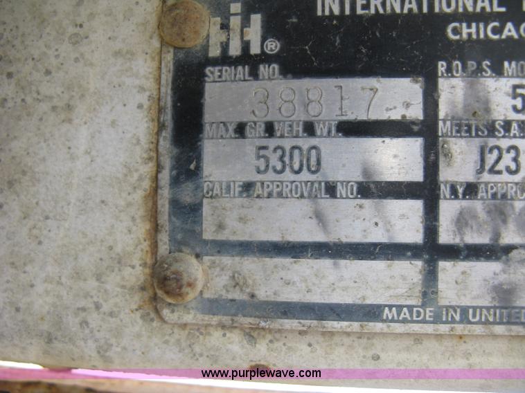 image for item J2933 International 530 wheel loader