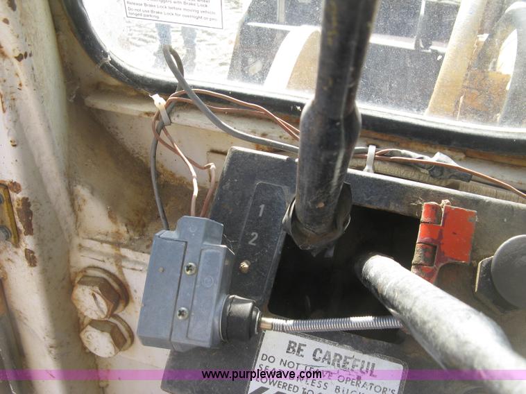 image for item J2933 International 530 wheel loader