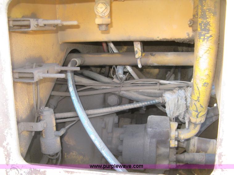 image for item J2933 International 530 wheel loader