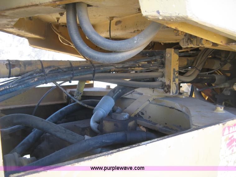image for item J2933 International 530 wheel loader
