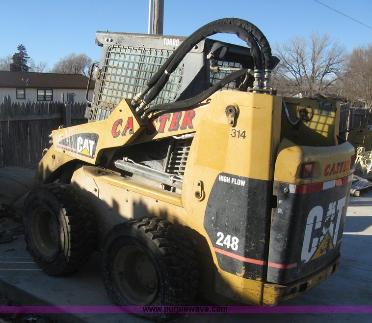 image for item J2935 2002 Caterpillar 248 skid steer