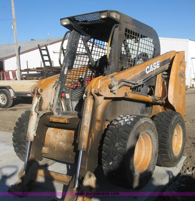 image for item J2936 2008 Case 440 Series 3 skid steer