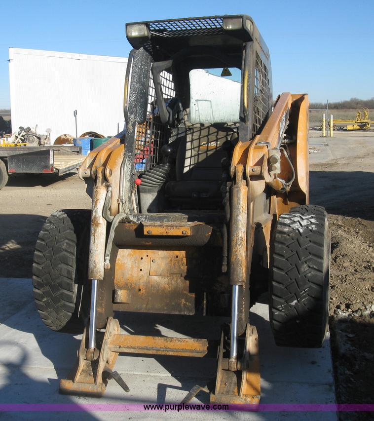 image for item J2936 2008 Case 440 Series 3 skid steer