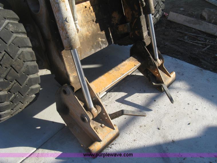 image for item J2936 2008 Case 440 Series 3 skid steer