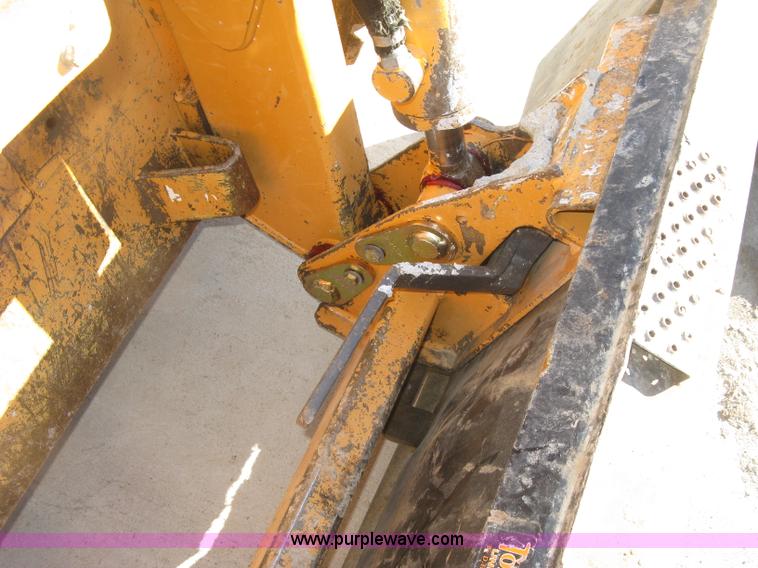 image for item J2937 2008 Case 440 Series 3 skid steer