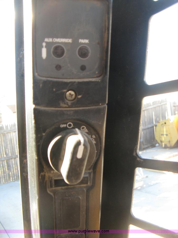 image for item J2937 2008 Case 440 Series 3 skid steer