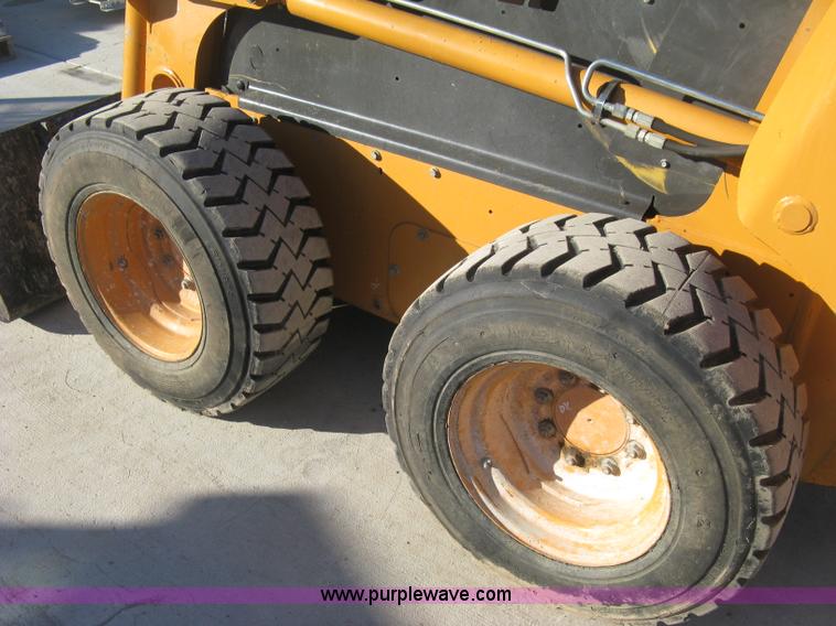 image for item J2937 2008 Case 440 Series 3 skid steer