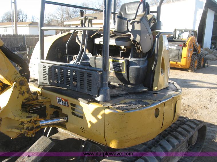 image for item J2938 2004 John Deere 50C ZTS compact excavator