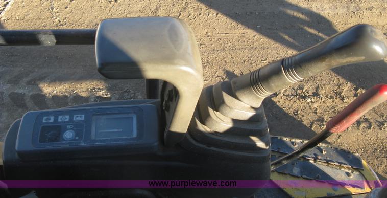 image for item J2938 2004 John Deere 50C ZTS compact excavator