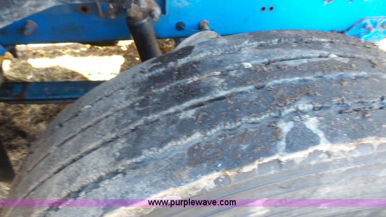 image for item J4510 1998 Mack CH613 semi truck