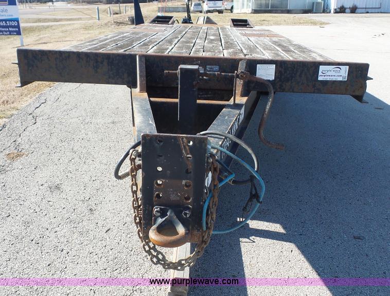 image for item J4517 1998 Trail King TK20-2400 equipment trailer