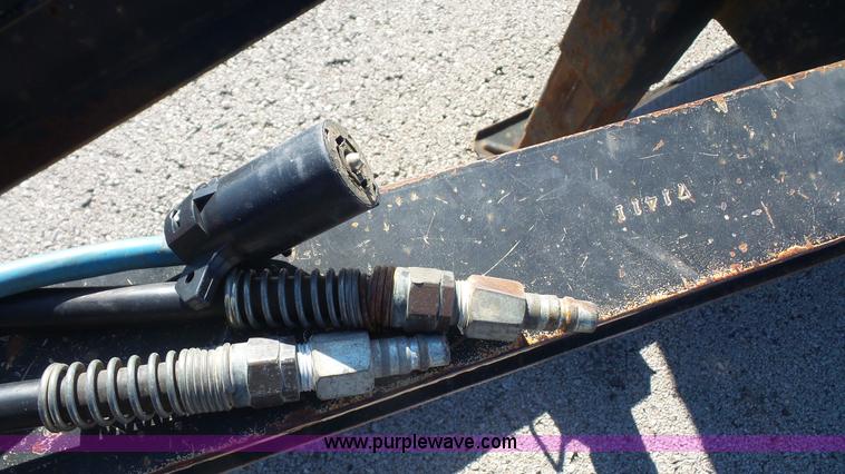 image for item J4517 1998 Trail King TK20-2400 equipment trailer