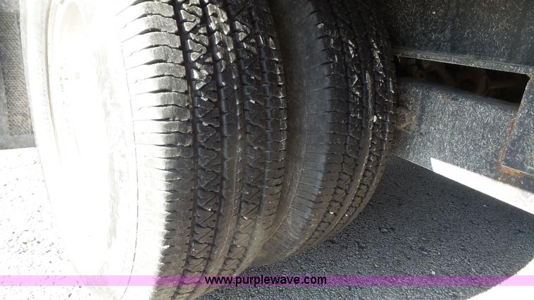 image for item J4517 1998 Trail King TK20-2400 equipment trailer