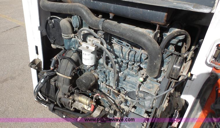 image for item J4641 2009 Bobcat T300 skid steer