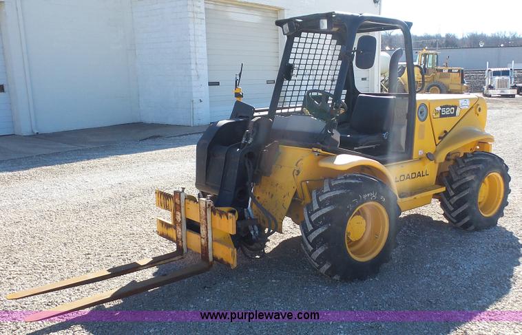 image for item J4654 2005 JCB 520 telehandler