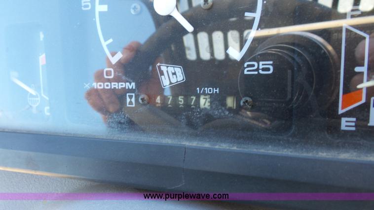 image for item J4654 2005 JCB 520 telehandler