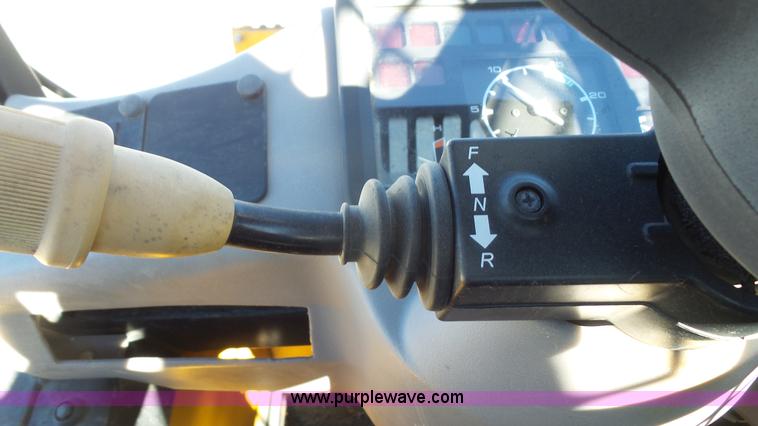 image for item J4654 2005 JCB 520 telehandler