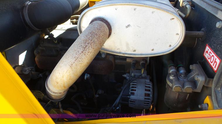 image for item J4654 2005 JCB 520 telehandler