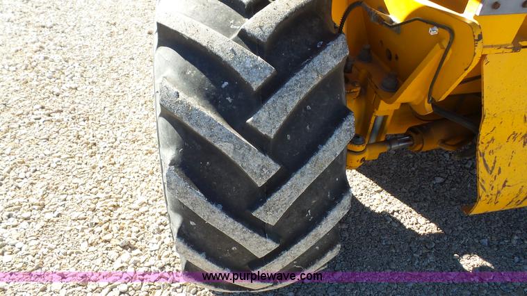 image for item J4654 2005 JCB 520 telehandler