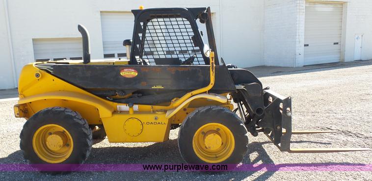 image for item J4655 2005 JCB 520 telehandler